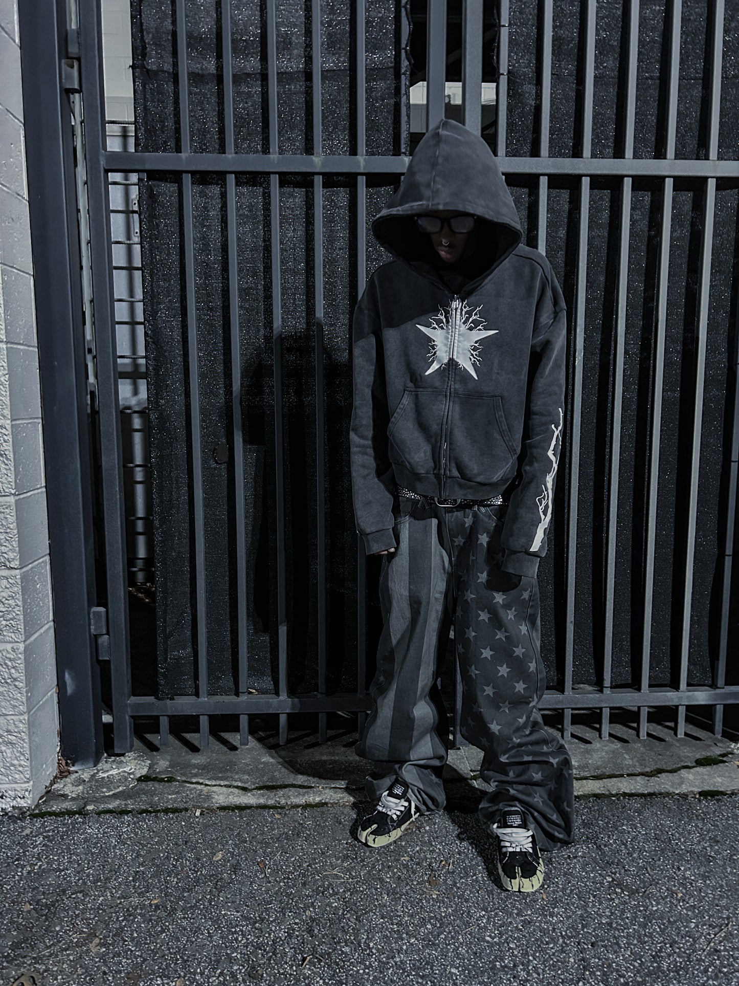 “ILLSTAR” HOODIE